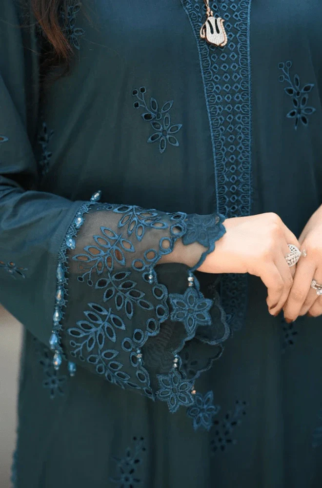 BAREEZE - 3PC Lawn Chikankari Embroidered Shirt with Monar Printed Dupatta and Trouser - BFB0243 - Image 3