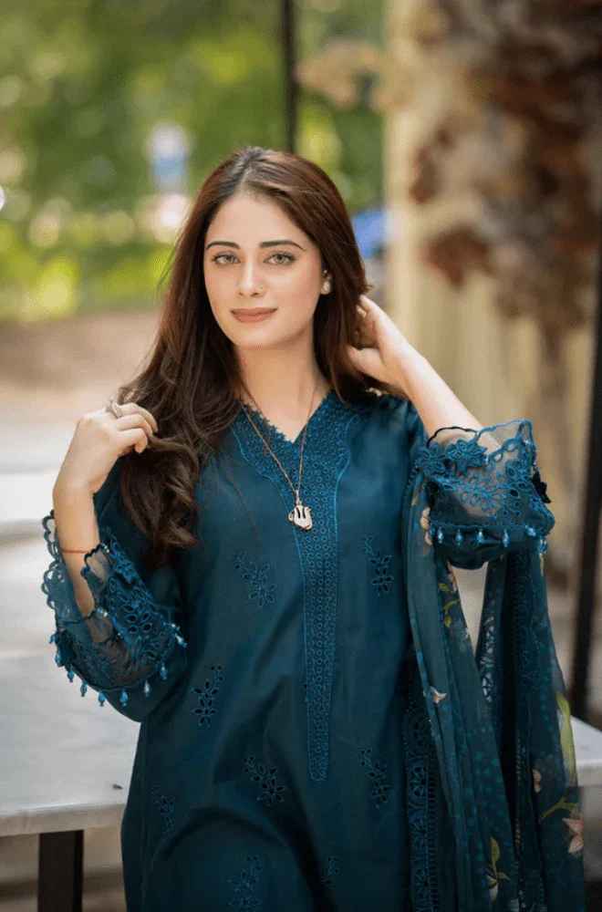 BAREEZE - 3PC Lawn Chikankari Embroidered Shirt with Monar Printed Dupatta and Trouser - BFB0243 - Image 6