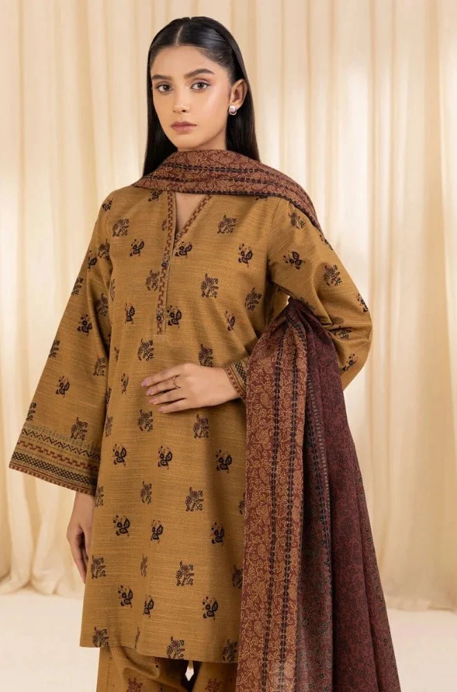 BAROQUE - 3PC Khaddar Printed Shirt with Khaddar Printed Dupatta and Trouser - BFB0584 - Image 5