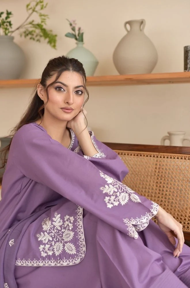 Batik - 3PC Summer Lawn Embroidered Shirt with Chiffon Embroidered Dupatta and Trouser - BFB0791 - Image 3