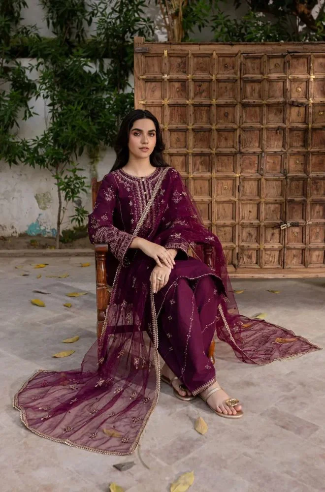 BATIK - 3PC Lawn Embroidered Shirt with Chiffon Embroidered Dupatta and Trouser - BFB0662 - Image 4