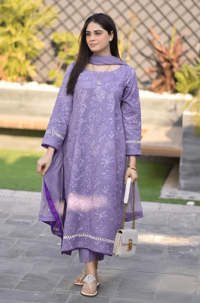 BAREEZE - 3PC Lawn Embroidered Shirt with Chiffon Embroidered Dupatta and Trouser - BFU01050