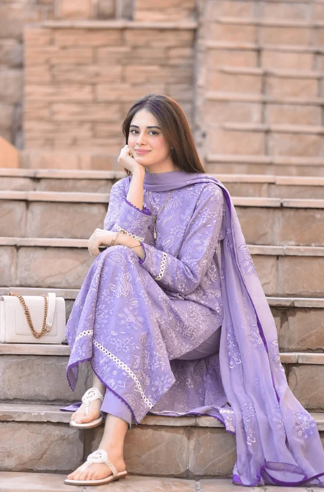 BAREEZE - 3PC Lawn Embroidered Shirt with Chiffon Embroidered Dupatta and Trouser - BFU01050 - Image 6
