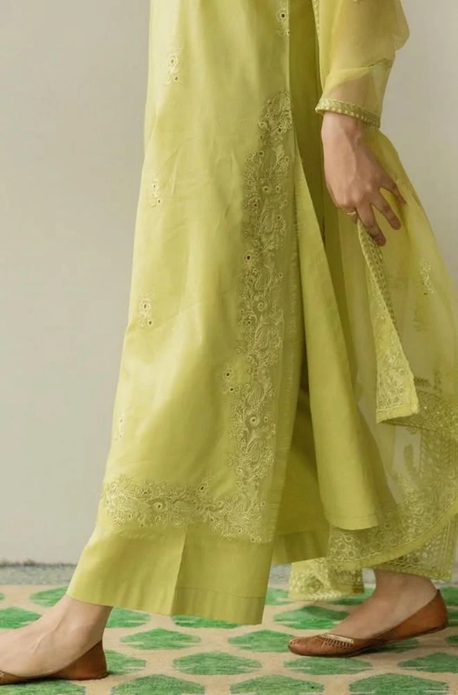 DYOT - 3PC Summer Lawn Embroidered Shirt with Organza Embroidered Dupatta and Trouser - BFB0802 - Image 3
