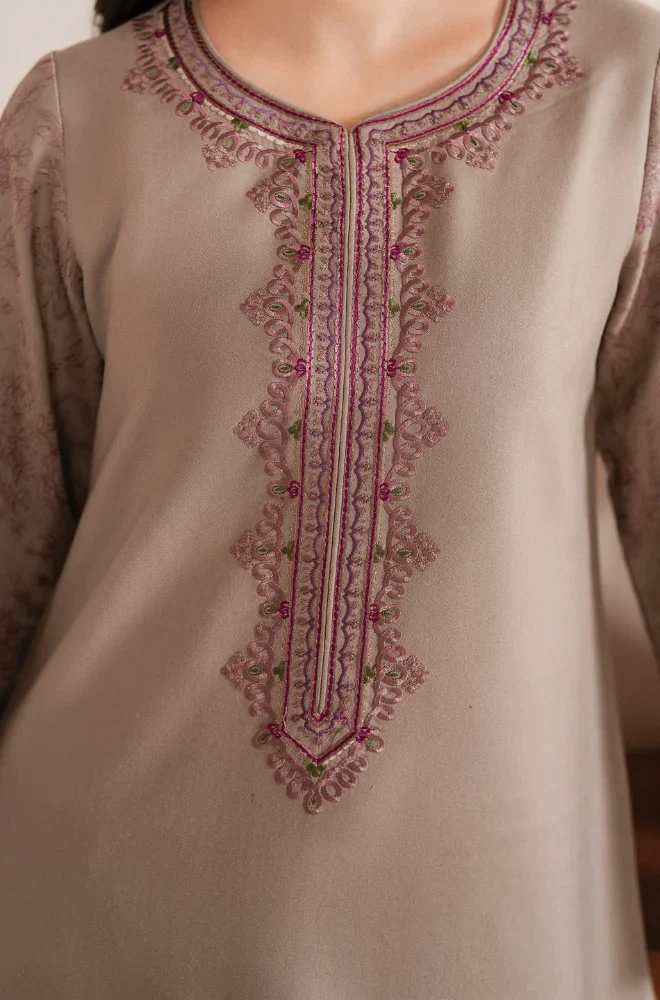 GARNET - 3PC Lawn Embroidered Shirt with Lawn Printed Dupatta and Trouser - BFB0232 - Image 3