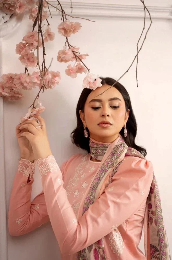 HumDum- 3PC Summer Lawn Embroidered Shirt with Chiffon Embroidered Dupatta and Trouser - BFB0808 - Image 4