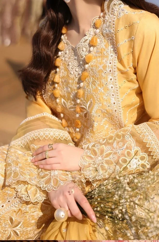 IMROZIA - 3PC Summer Lawn Embroidered Shirt with Chiffon Embroidered Dupatta and Trouser - BFB0789 - Image 3