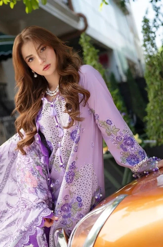 JADE - 3PC Lawn Embroidered Shirt with Organza Embroidered Dupatta and Trouser - BFB0809 - Image 3