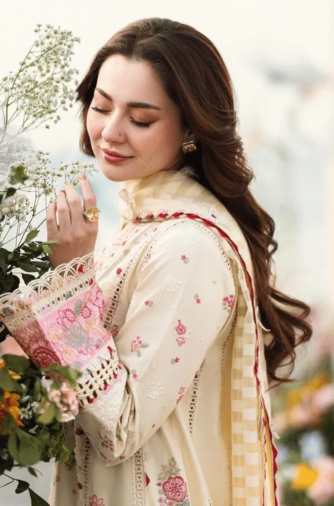 QALAMKAR - 3PC Lawn Embroidered Shirt with Khadi Net Embroidered Dupatta and Trouser - BFU0114 - Image 5