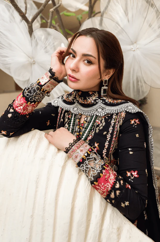QALAMKAR - 3PC Lawn Embroidered Shirt with Lawn Embroidered Dupatta and Trouser - BFA00070 - Image 8