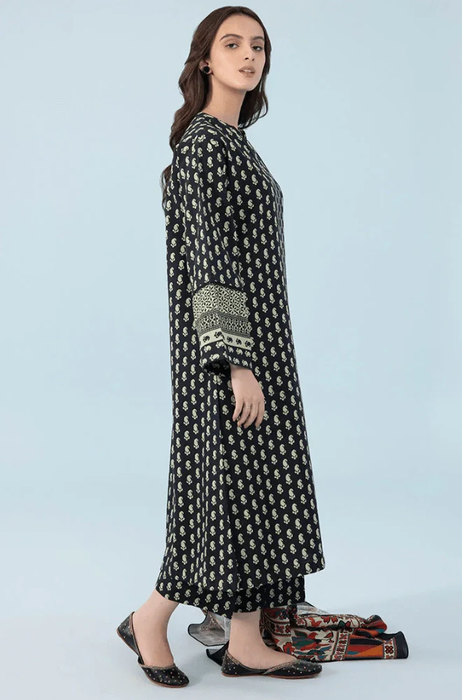Stitched 3PC Khaddar Embroidered Shirt with Khaddar Printed Dupatta and Trouser – RTW015 - Image 3