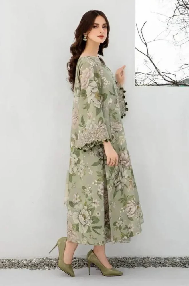 BAROQUE - 3PC Lawn Digital Printed Shirt With Lawn Printed Dupatta and Trouser - BFB0711 - Image 2