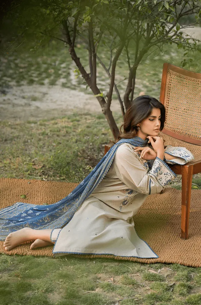 ASIM JOFA - 3PC Lawn Embroidered Shirt with Monar Printed Dupatta and Trouser - BFB0671 - Image 7