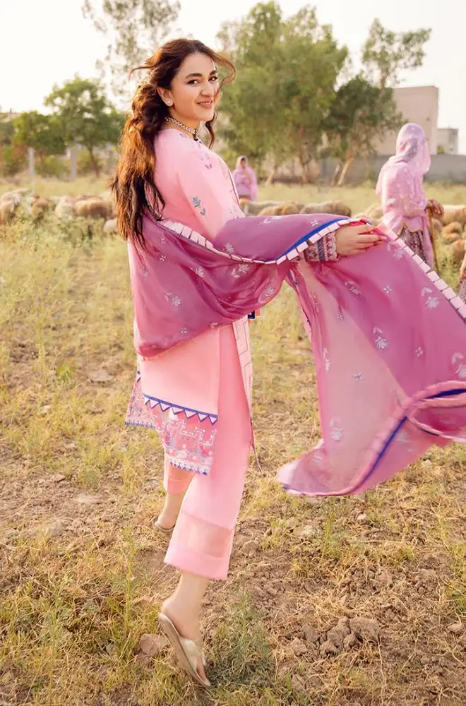 RANG RASIYA - 3PC Lawn Embroidered Shirt with Organza Embroidered Dupatta and Trouser - BFB0761 - Image 2