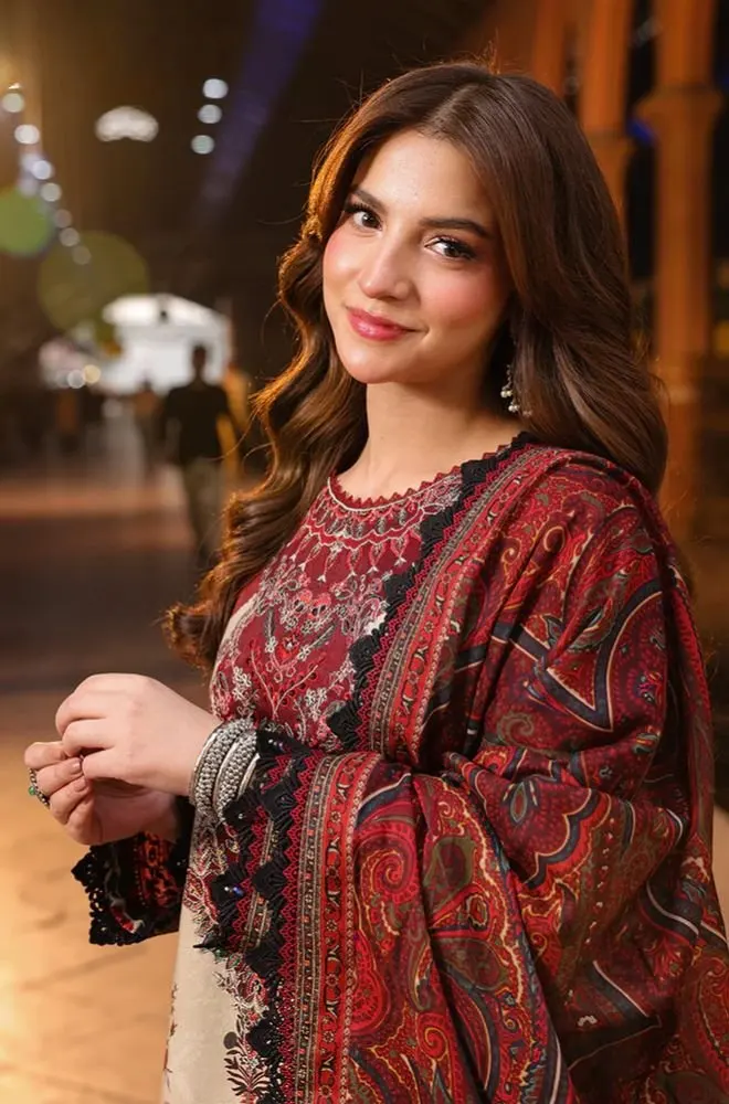 ASIM JOFA - 3PC Lawn Printed Shirt with Chiffon Printed Dupatta and Printed Trouser - BFB0769 - Image 4