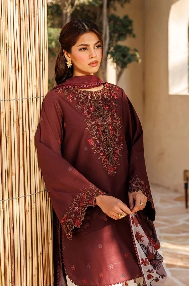 IZNIK - 3PC Summer Lawn Embroidered Shirt with Monar Printed Dupatta and Trouser - BFB0817 - Image 4