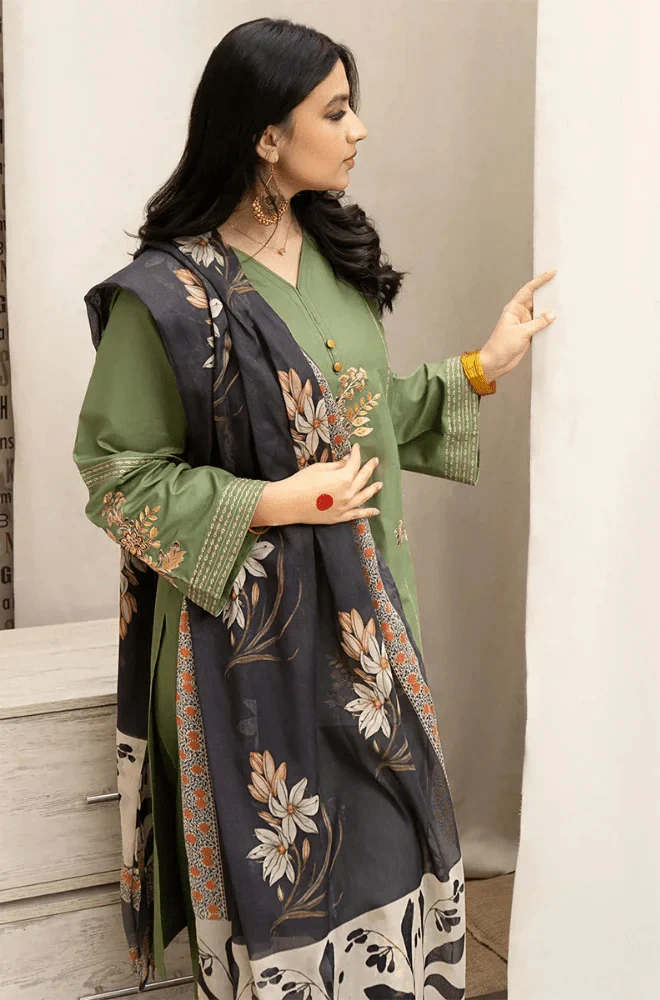 Urge - 3PC Dhanak Embroidered Shirt With Wool Printed Dupatta and Trouser - BFB0862 - Image 5