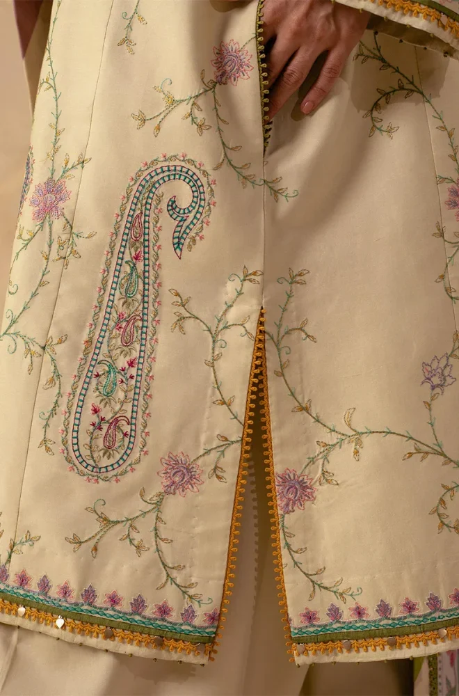 Zara Shahjahan - 3PC Dhanak Embroidered Shirt With Twill Printed Dupatta and Trouser - BFB0915 - Image 4