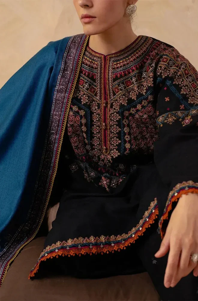 Zara Shahjahan - 3PC Dhanak Embroidered Shirt With Twill Printed Dupatta and Trouser - BFB0916 - Image 5